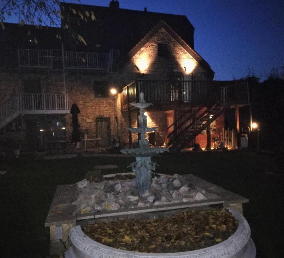B&B De Dubbelmolen Tongeren Exteriér fotografie